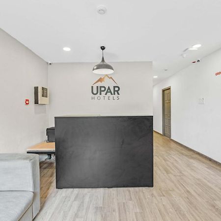 Upar Hotels Uthandi, Ecr Madrás Exterior foto